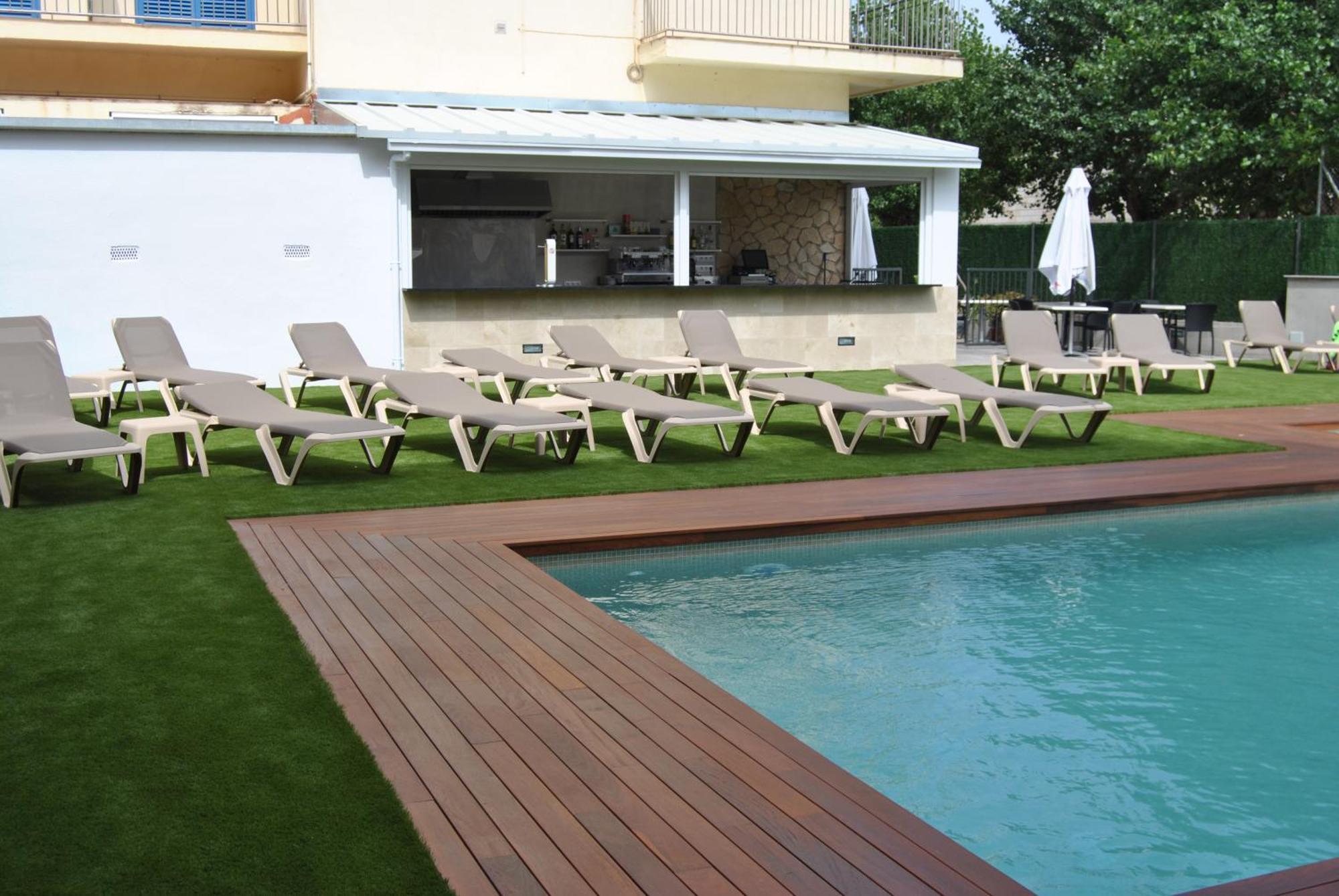 Hotel Bell Aire ลาเอสตาร์ติต ภายนอก รูปภาพ