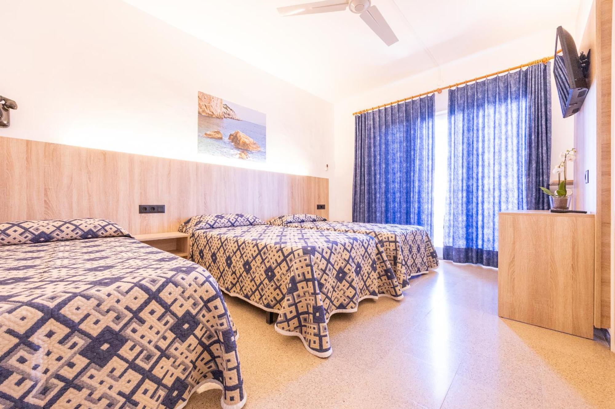 Hotel Bell Aire ลาเอสตาร์ติต ภายนอก รูปภาพ