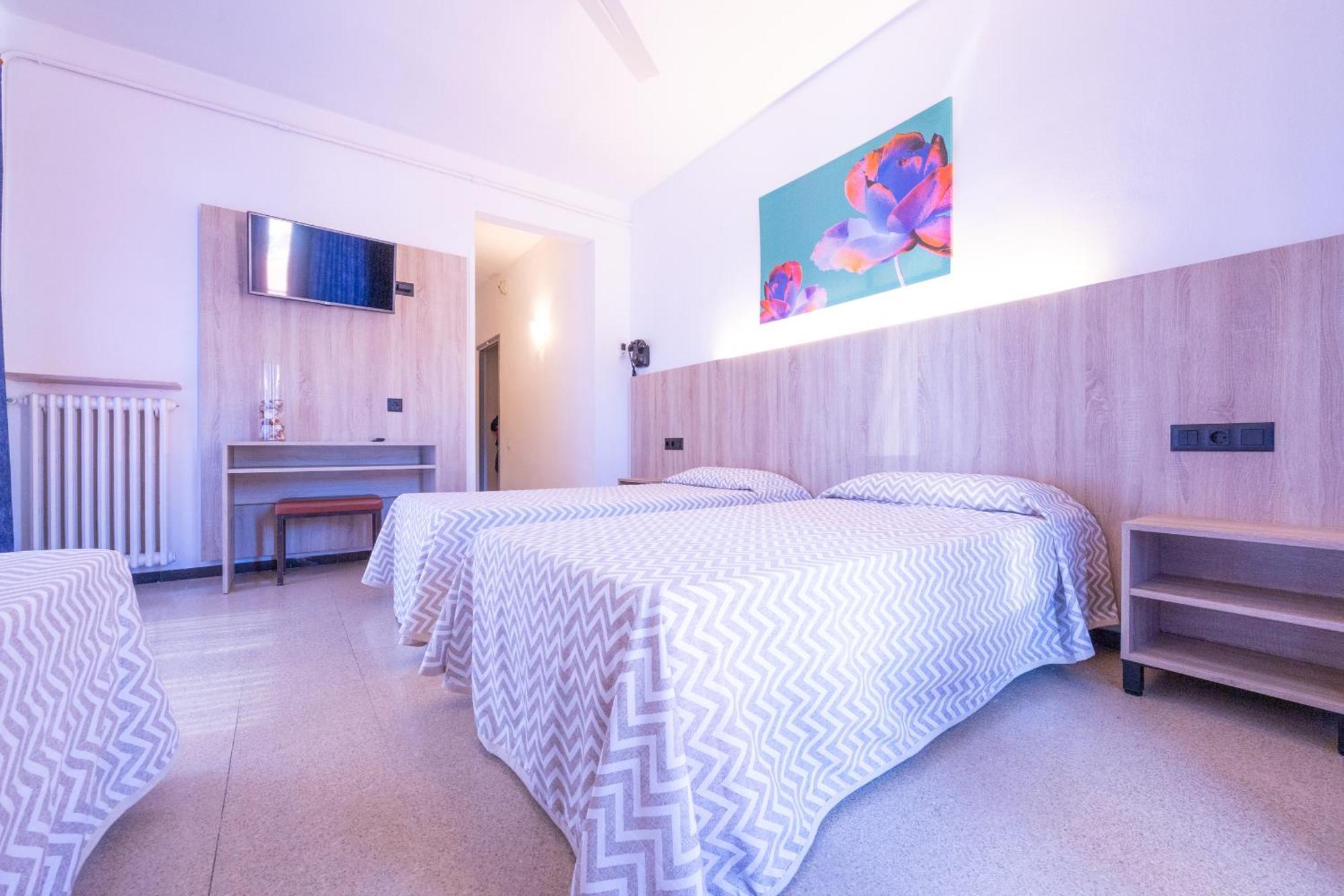 Hotel Bell Aire ลาเอสตาร์ติต ภายนอก รูปภาพ