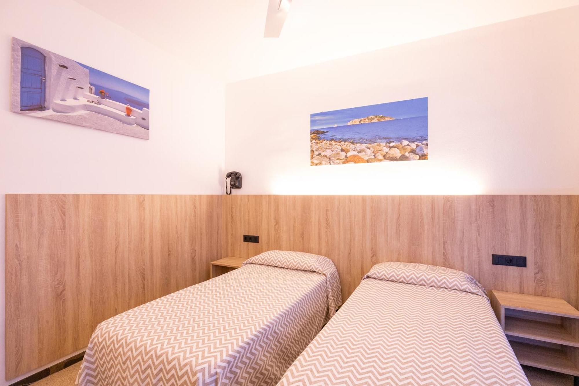 Hotel Bell Aire ลาเอสตาร์ติต ภายนอก รูปภาพ